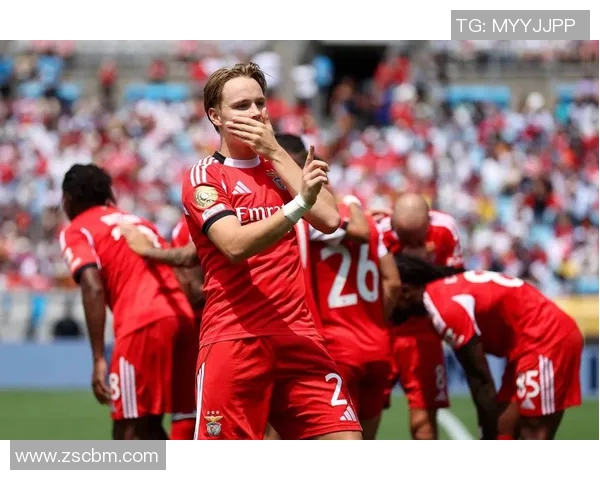 本菲卡与拜仁激战正酣文字直播全程回顾与精彩瞬间分析