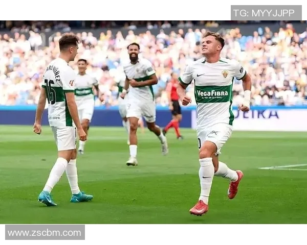 赫罗纳与墨尔本城的激烈对决揭示足球战术的新趋势与魅力 赫罗纳与墨尔本城的激烈对决揭示足球战术的新趋势与魅力